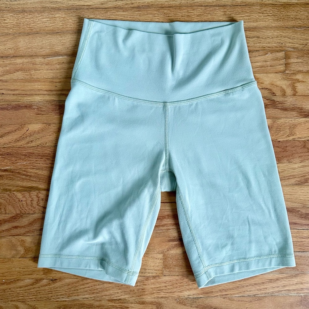 Like New TNA Aritzia Butter Cheeky High Rise Bike Shorts Smoky Sage Size S